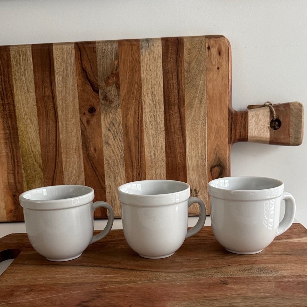 Pottery Barn Vintage White Ceramic Farmhouse Mug Set (3)